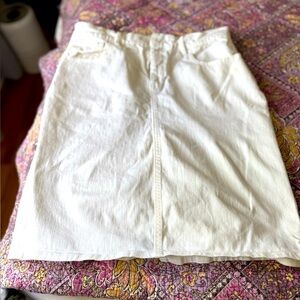 Elegant White Denim Skirt
